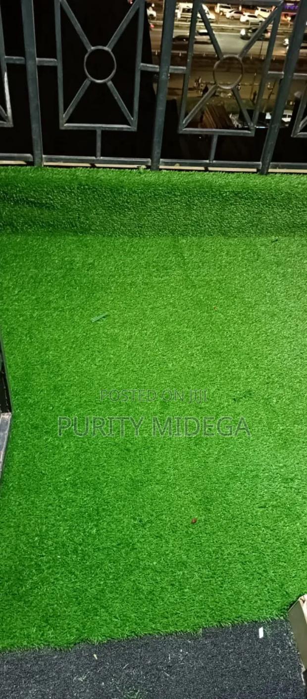 Very Nice Balcony Grass Carpets - thumbnail 2