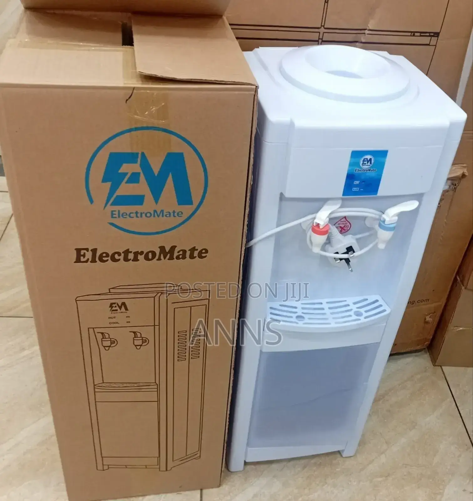 Water Dispenser