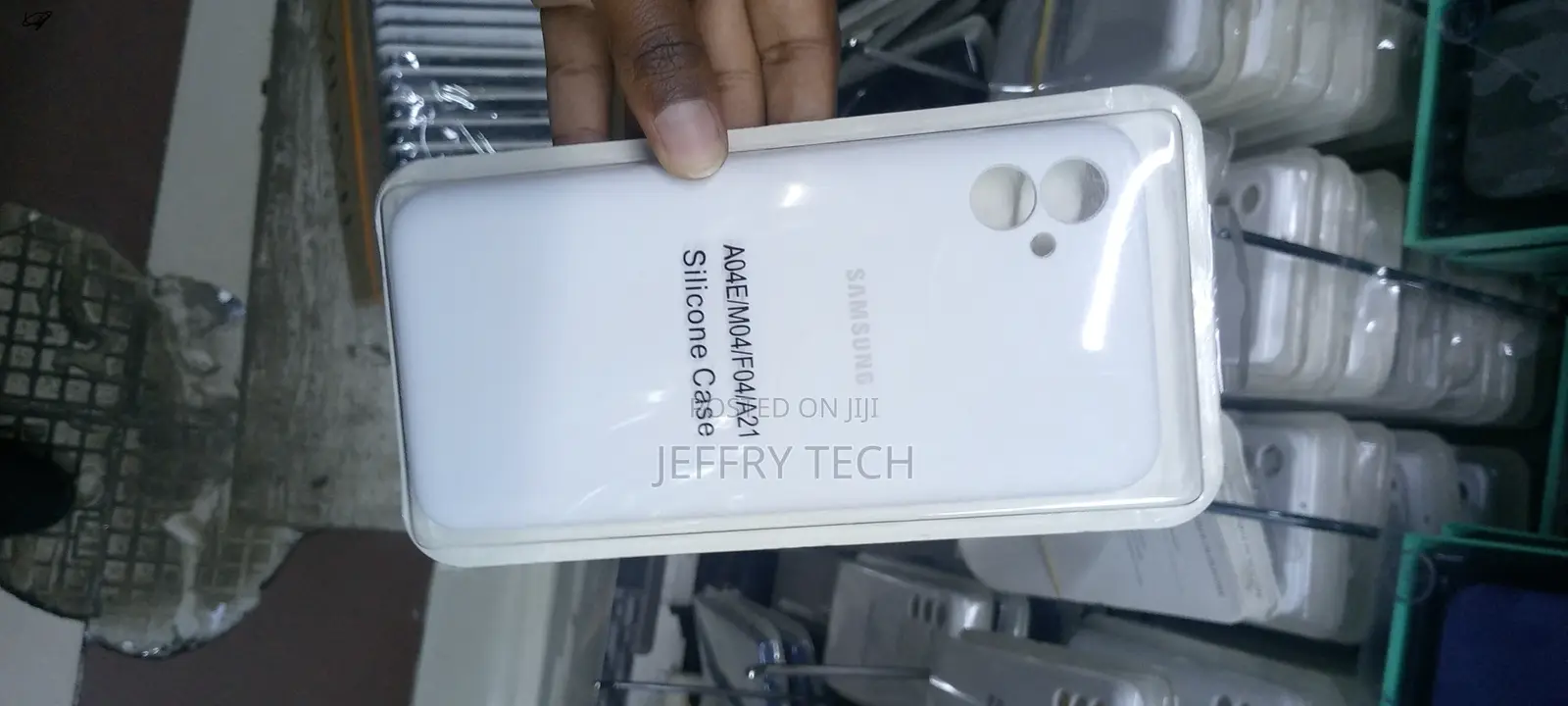 Soft Liquid Silicone Anti-Scratch Galaxy A04E Case-White