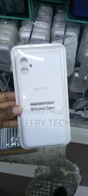 Soft Liquid Silicone Anti-Scratch Galaxy A04E Case-White