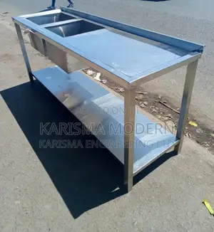 Double Sink With a Work Top