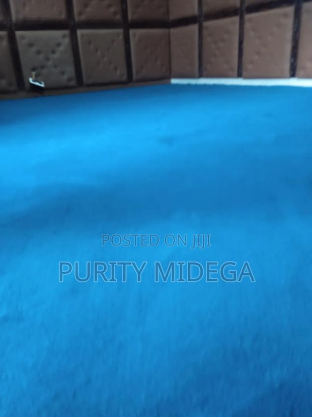 Durable Blue Vip 8mm Thickness