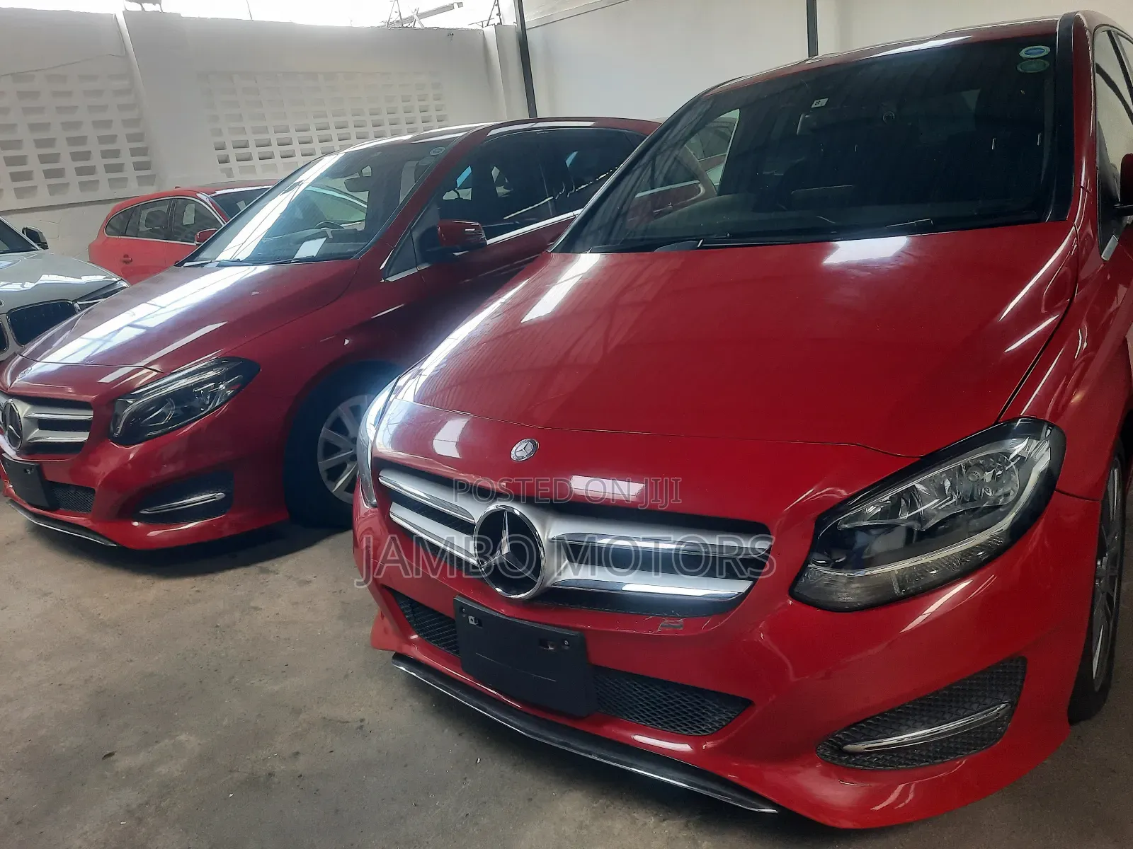 Mercedes-Benz B-Class B180 Petrol 2018 Red