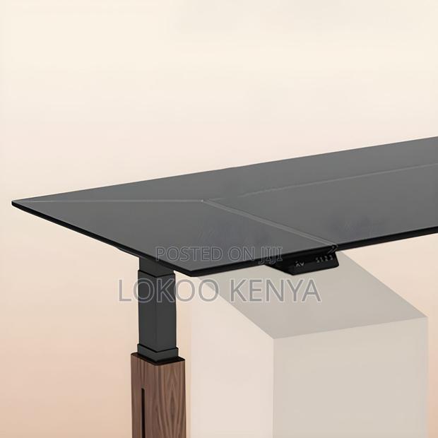 Office Desk : 1400mm Electric Adjustable Standing Desk - thumbnail 3