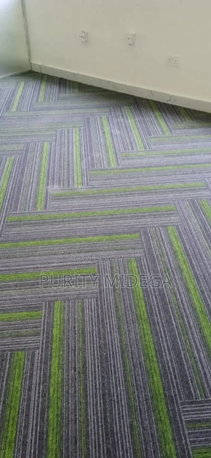 High Quality Designed Carpet Tiles