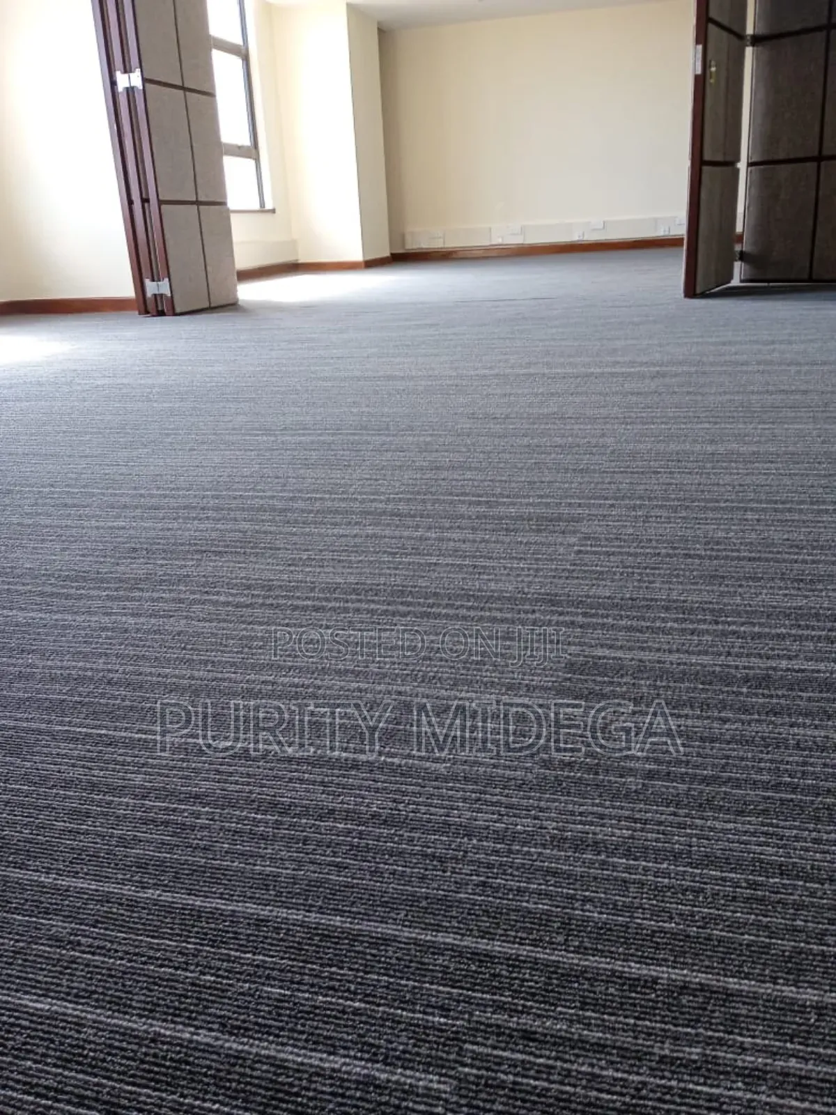 High Quality Designed Carpet Tiles