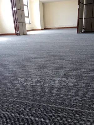 High Quality Designed Carpet Tiles