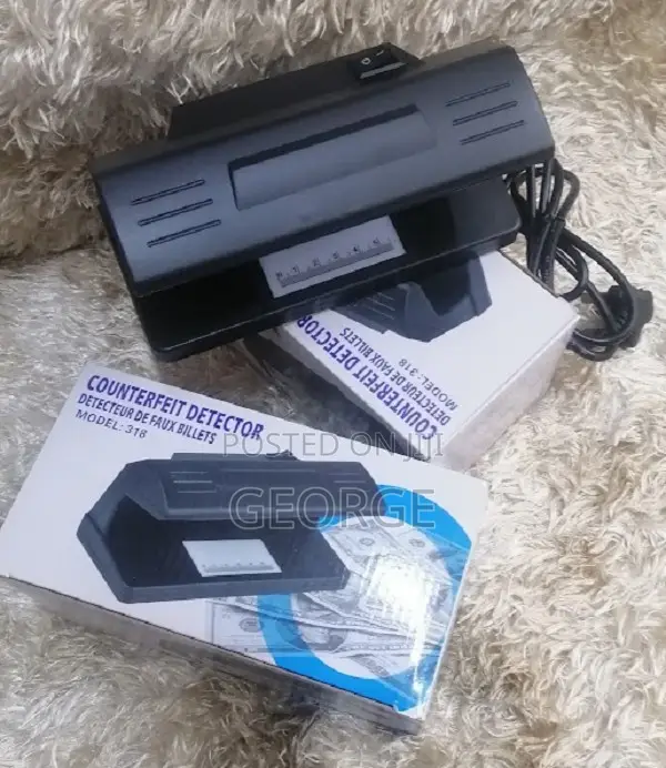 Impressive Money Counterfeit Detector Machine