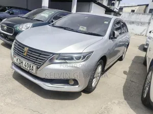 Toyota Premio 2016 Silver