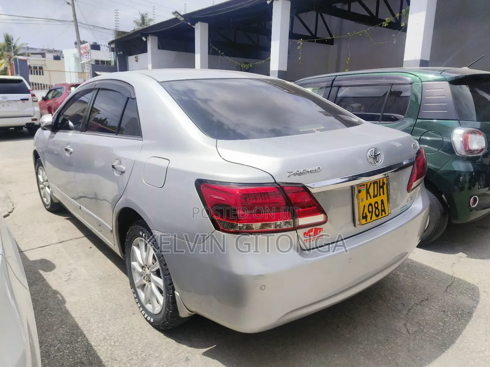 Toyota Premio 2016 Silver