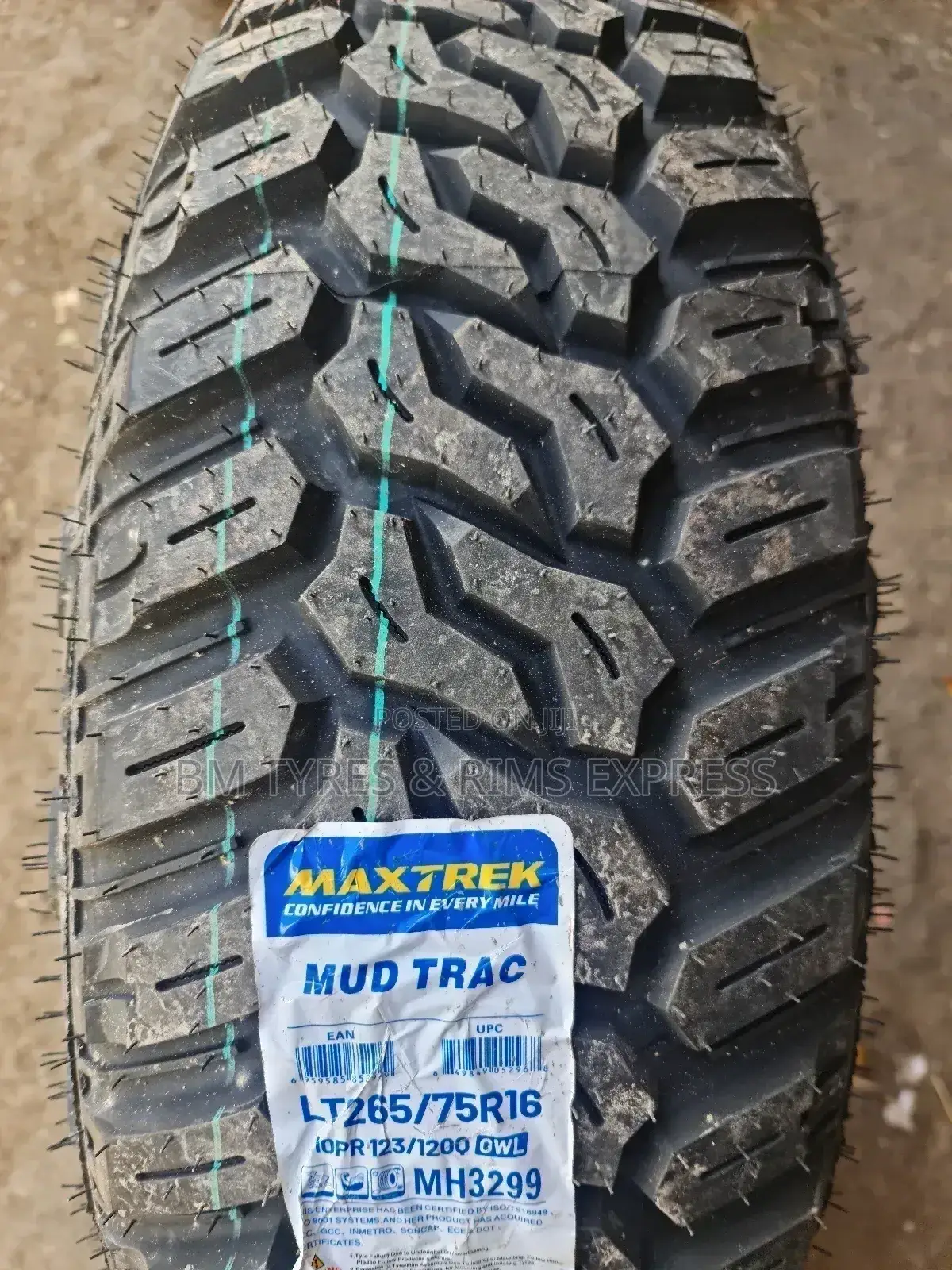 265 /75 R16 Maxtrek Tyres (Mt)