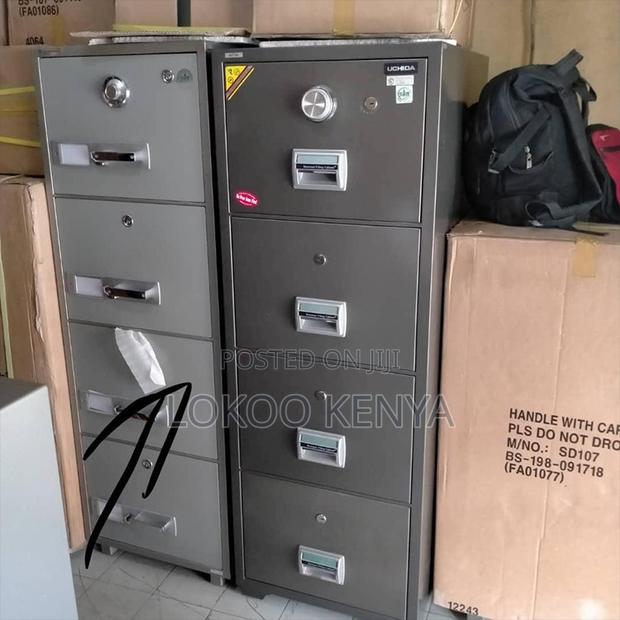 Office Cabinet: 4- Drawers Fireproof Office Safe - thumbnail 3