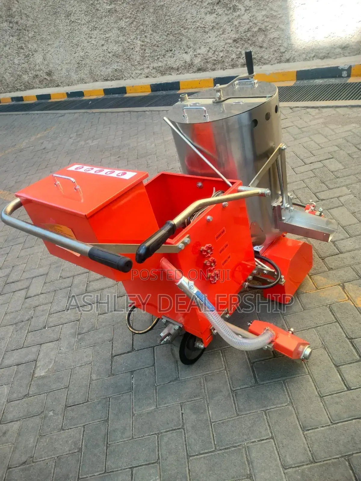 Road Marking Machine
