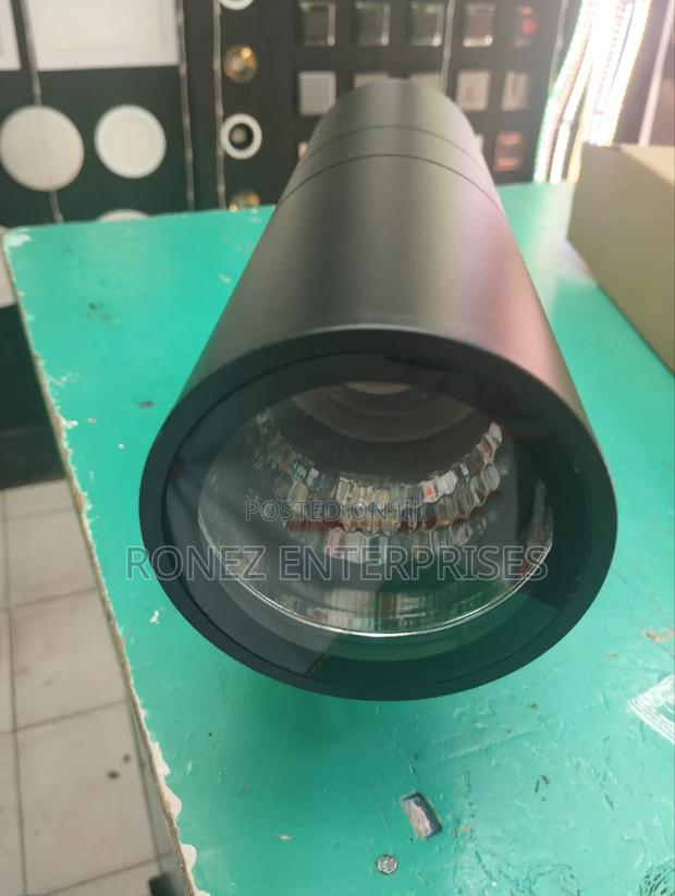 Wall Bracket for Screw Bulb