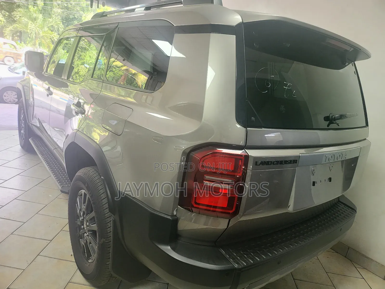 Toyota Land Cruiser Prado 2024 Gold
