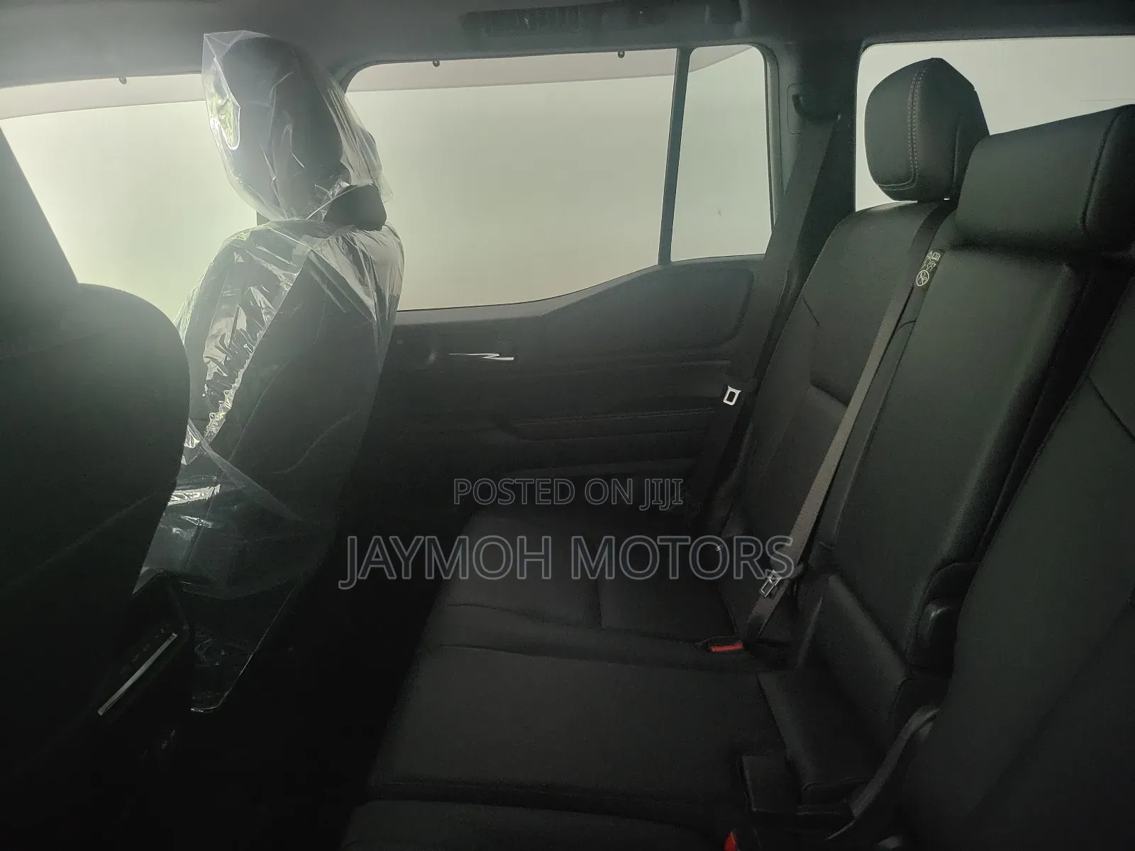 Toyota Land Cruiser Prado 2024 Gold