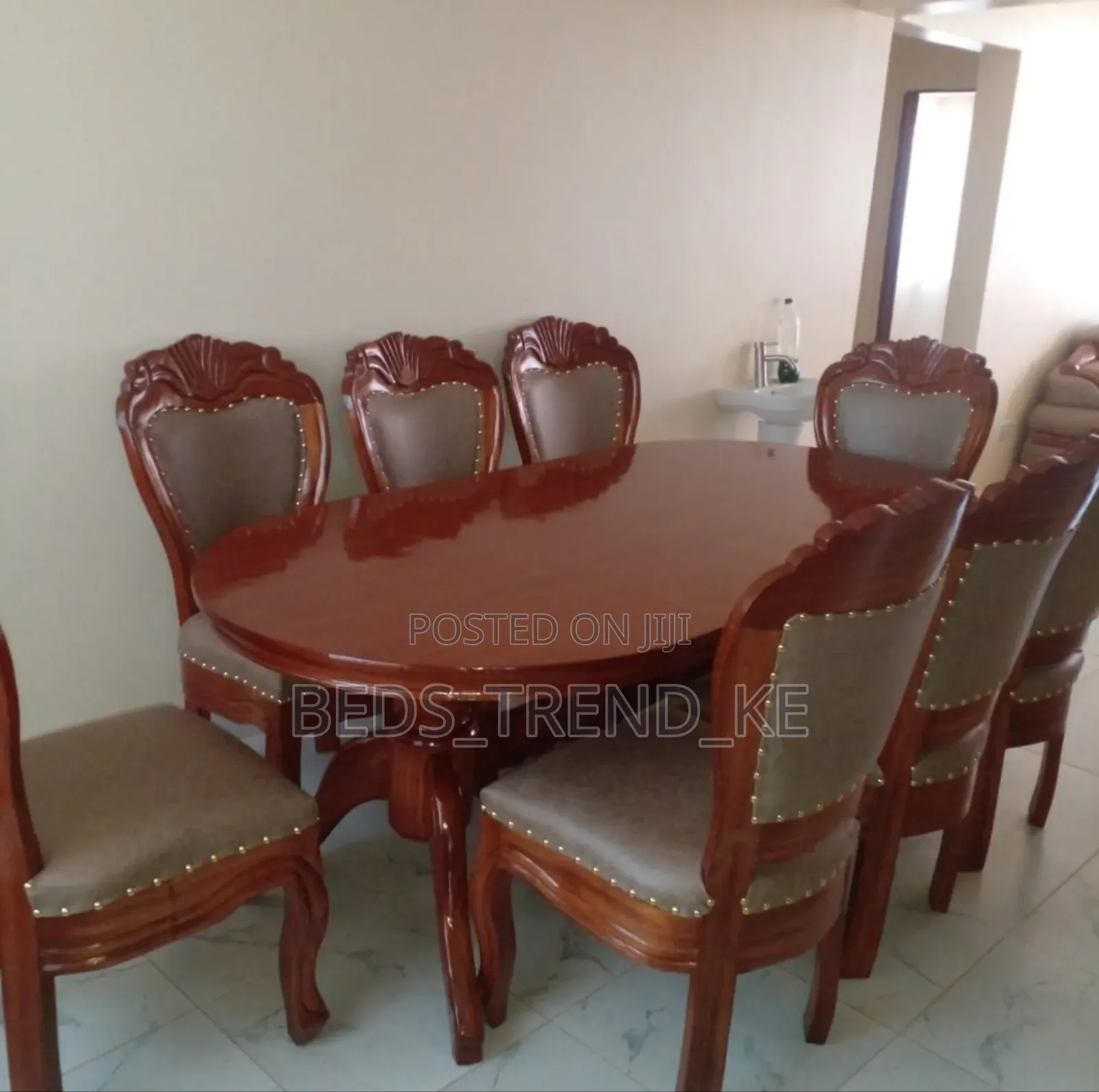 8 Seater Dinning Tables