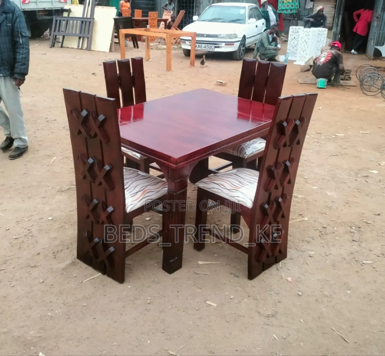 Dinning Table