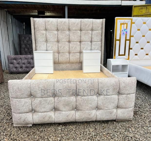 5 by 6 Bed With 2 Side Drawers - main view