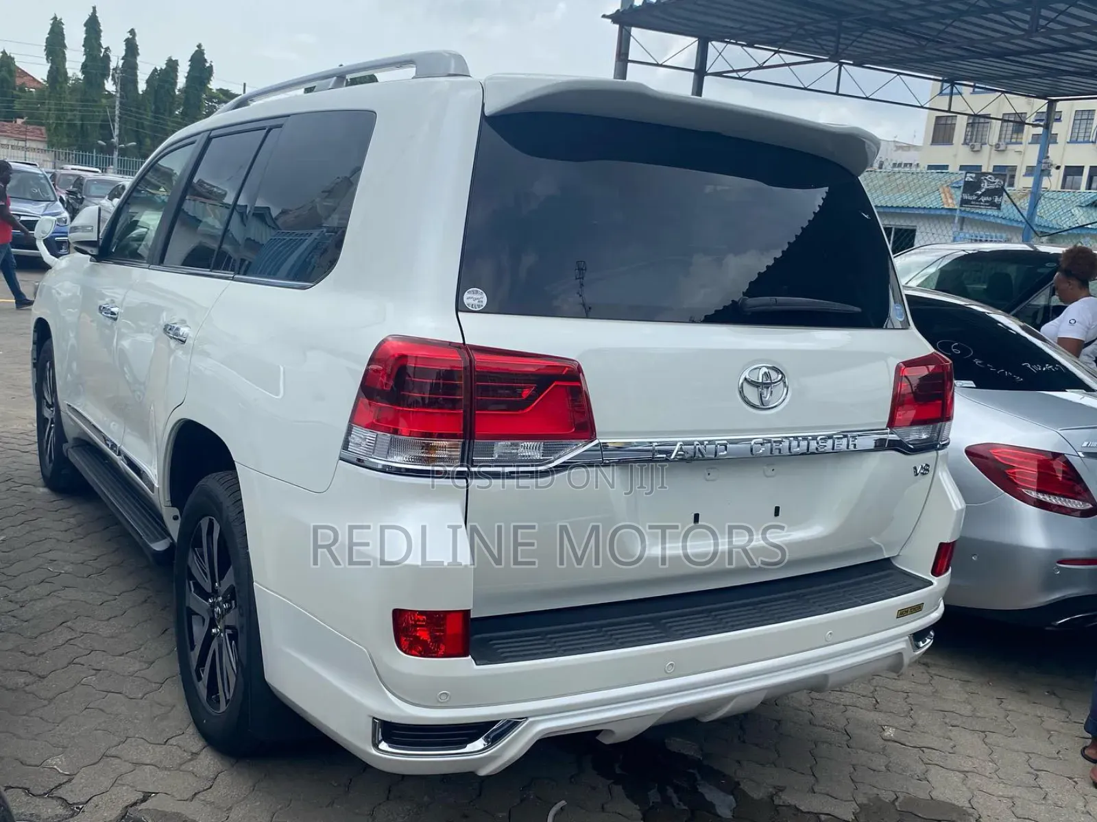 Toyota Land Cruiser 2017 Pearl