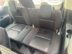 Nissan Serena 2018 Brown