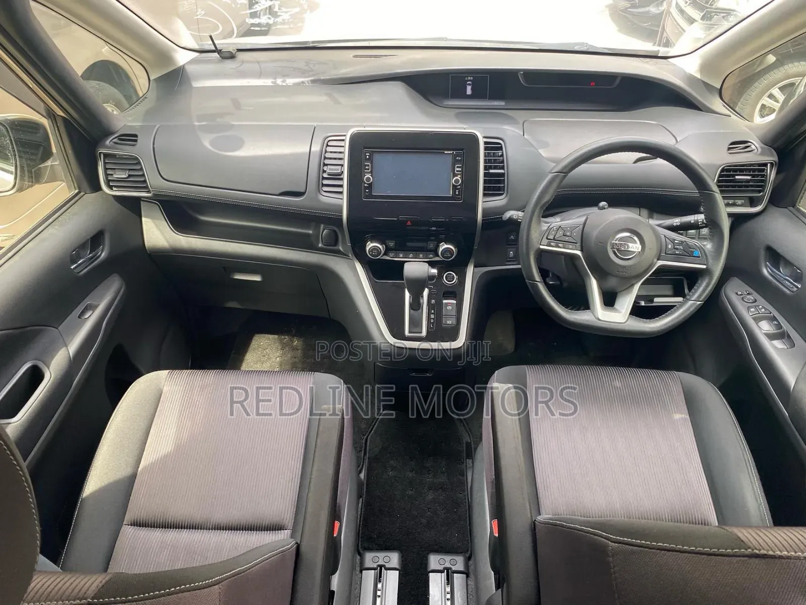Nissan Serena 2018 Brown