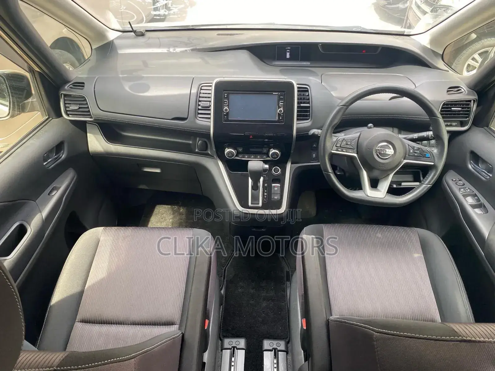 Nissan Serena 2018 Brown