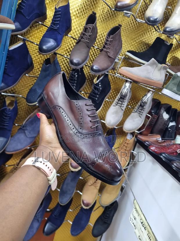 Brown Laced Officials - thumbnail 3