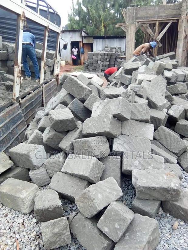 Machine Cut Stones - thumbnail 3