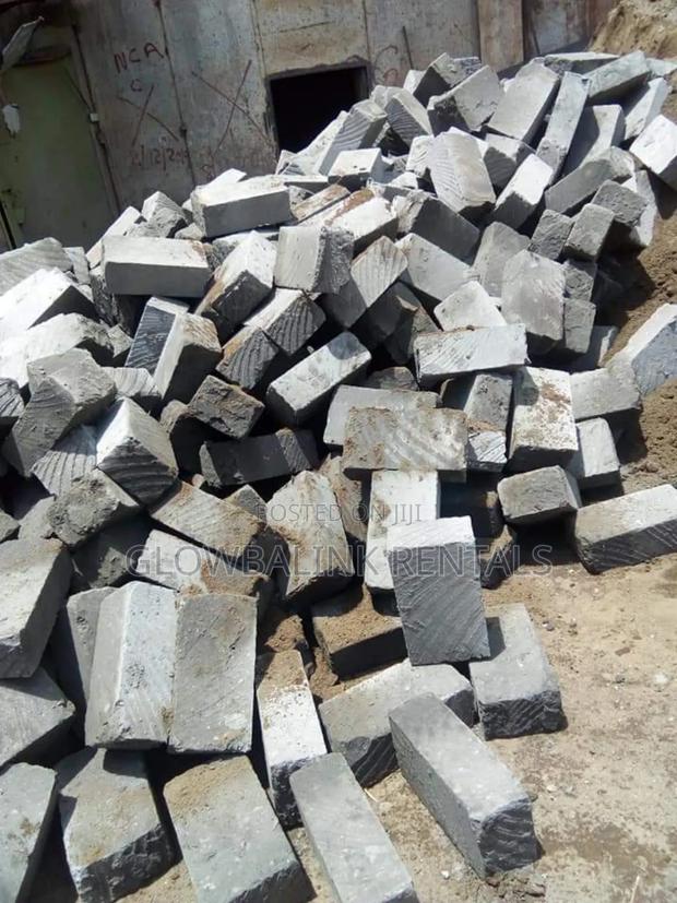 Machine Cut Stones - thumbnail 8
