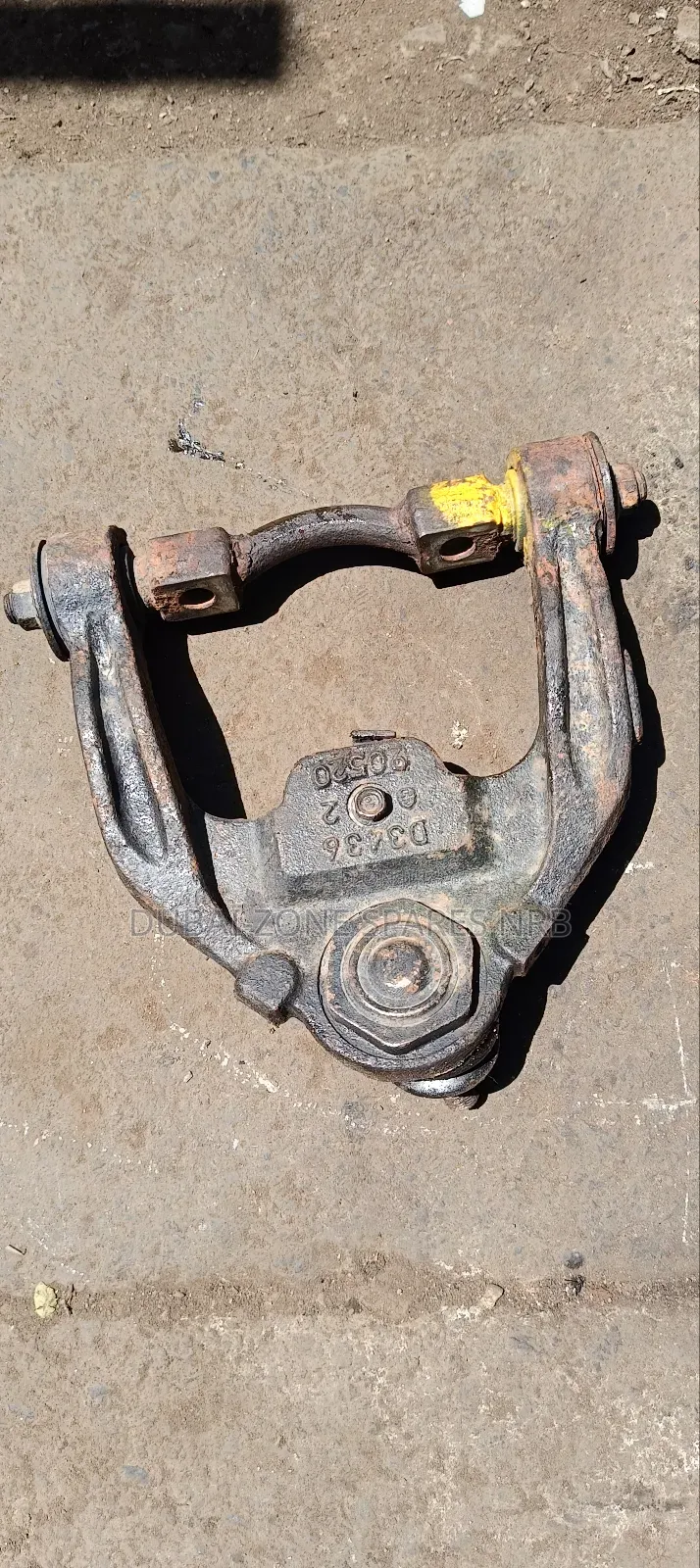 Upper Control Arms Isuzu Elfu.