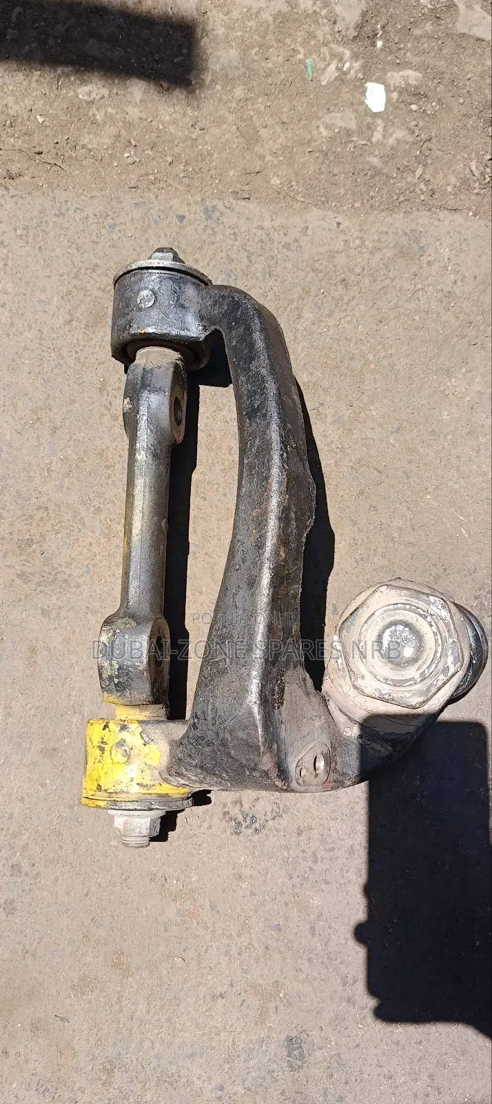 Upper Control Arms Isuzu Elfu.