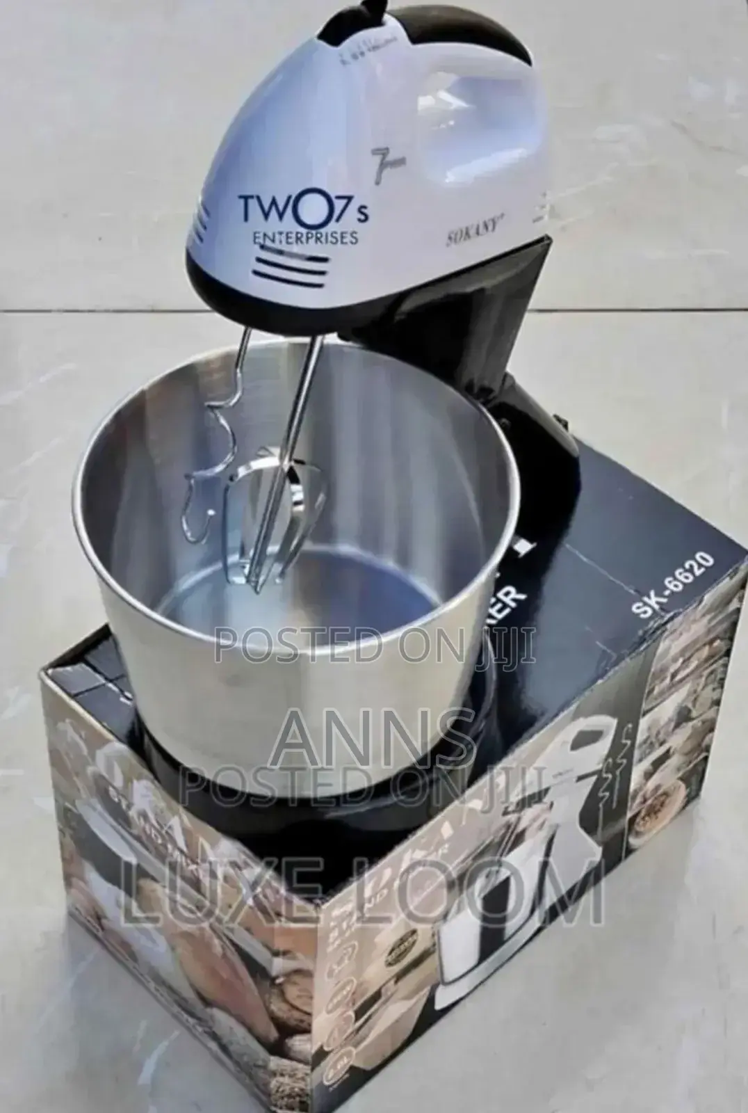 Hand Mixer With Bowl