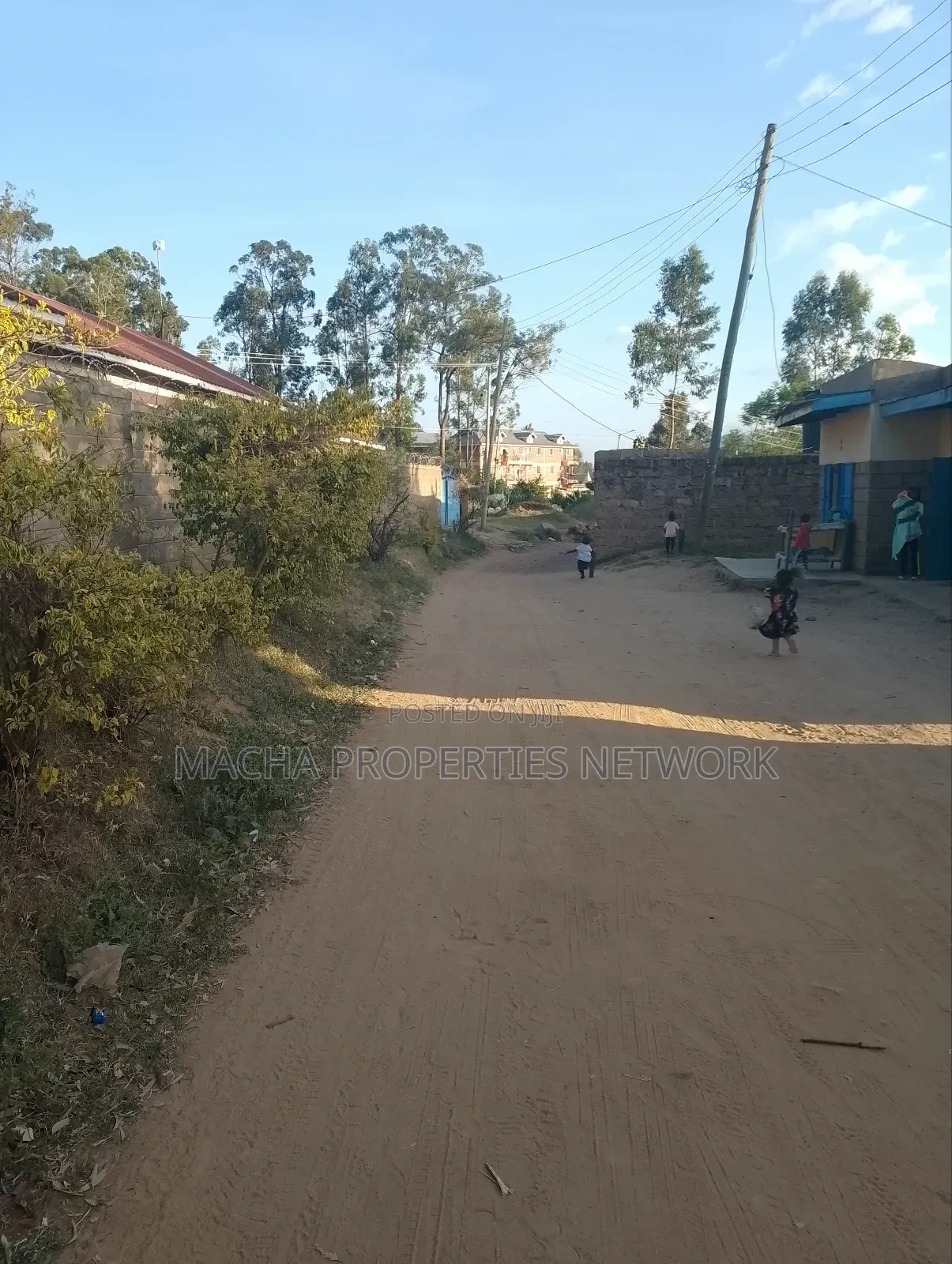 Machakos -Mumbuni Multiple Plots 50by 100,100x100ft , Etc