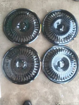 Sporty Premium Wheel Caps