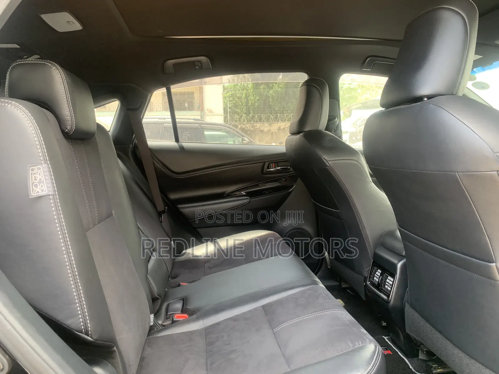 Toyota Harrier 2.0 Turbo 4WD 2017 Black