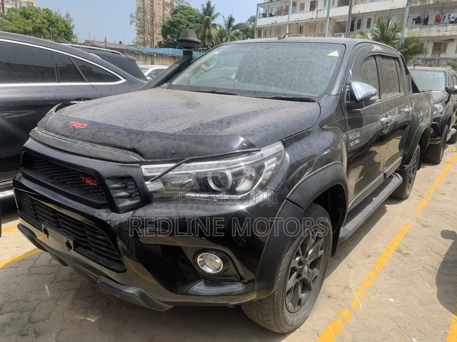 Toyota Hilux SR5+ 4x4 2017 Black