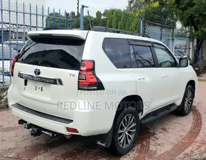 Toyota Land Cruiser Prado 2.7 2018 White