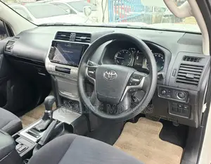 Toyota Land Cruiser Prado 2.7 2018 White