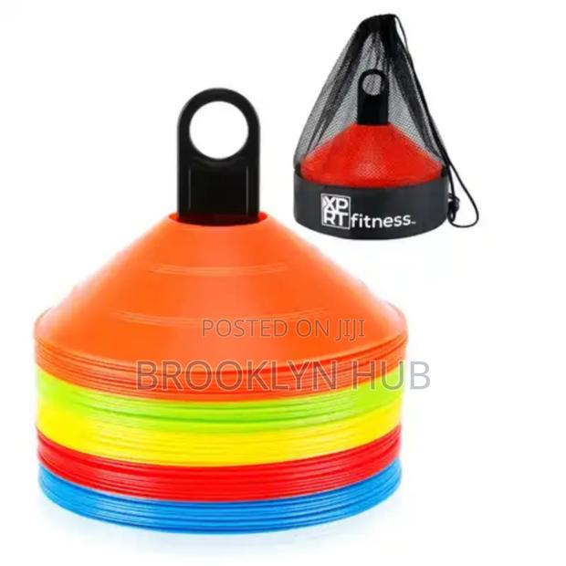 Set of 50 Disc Training Cones - thumbnail 2