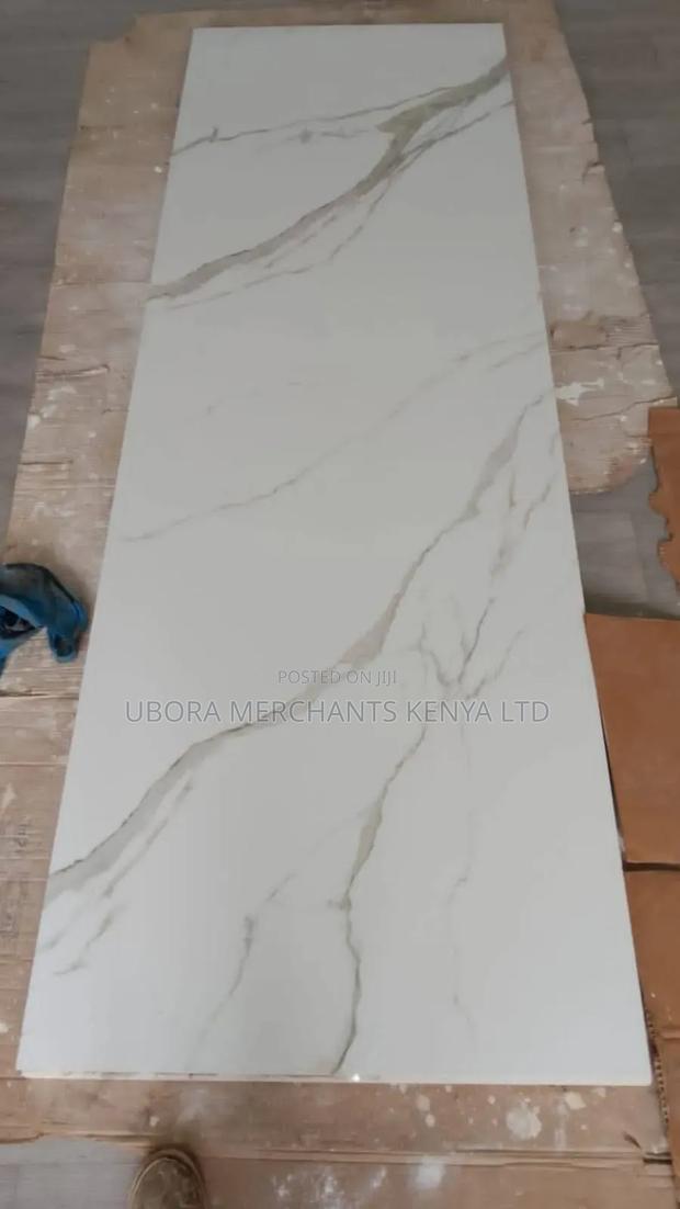 White Veined Carara Granite Slabs