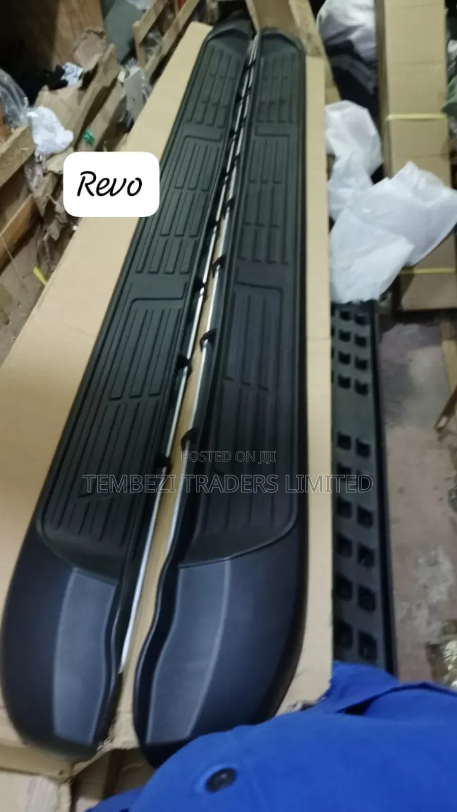 Side Steps Toyota Hilux Revo