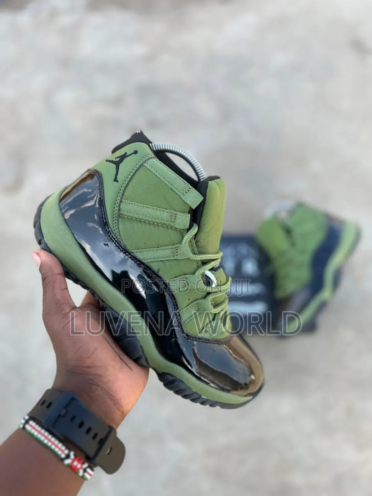 Multicoloured Jordan 11