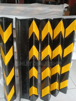 Rubber Corner Guard /Parking Pillar Rubber Corner