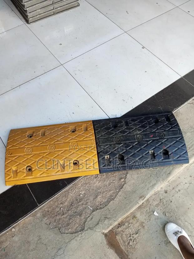 Yellow and Black, Rubber Speed Breaker. - thumbnail 2