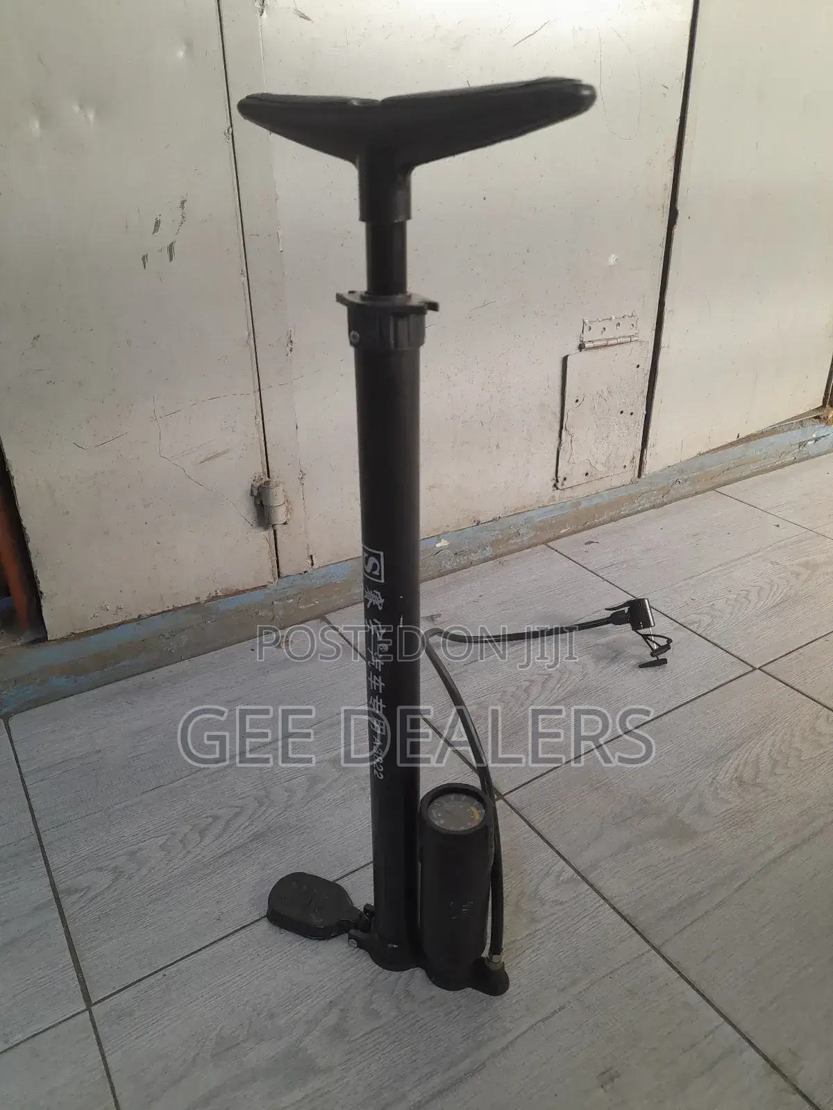 Hand Pressure Pump With Gauge, Quality Ball Pump