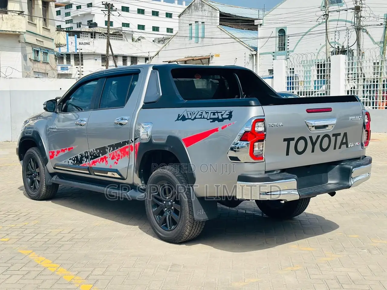 Toyota Hilux Revo Double Cab Deisel 2.8 AWD 2017 Silver
