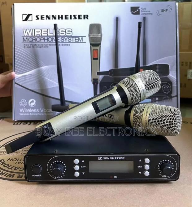 New SKM 9000 Wireless Microphone - main view