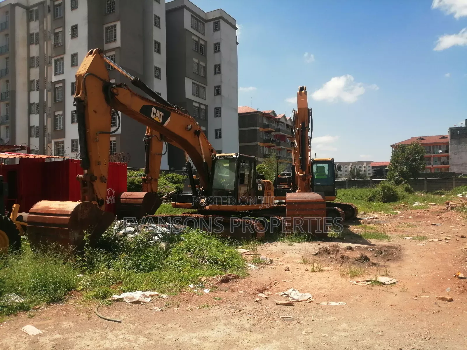 Excavators, Backhoe, Wheeloader, Bobcat And Grader For Hire