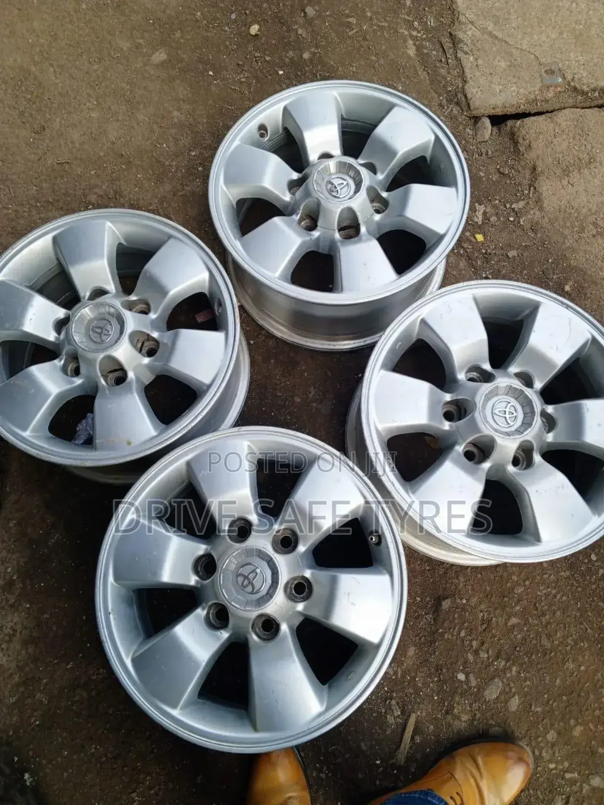16 Inch Ex Japan Hilux Original Rims Ser Si